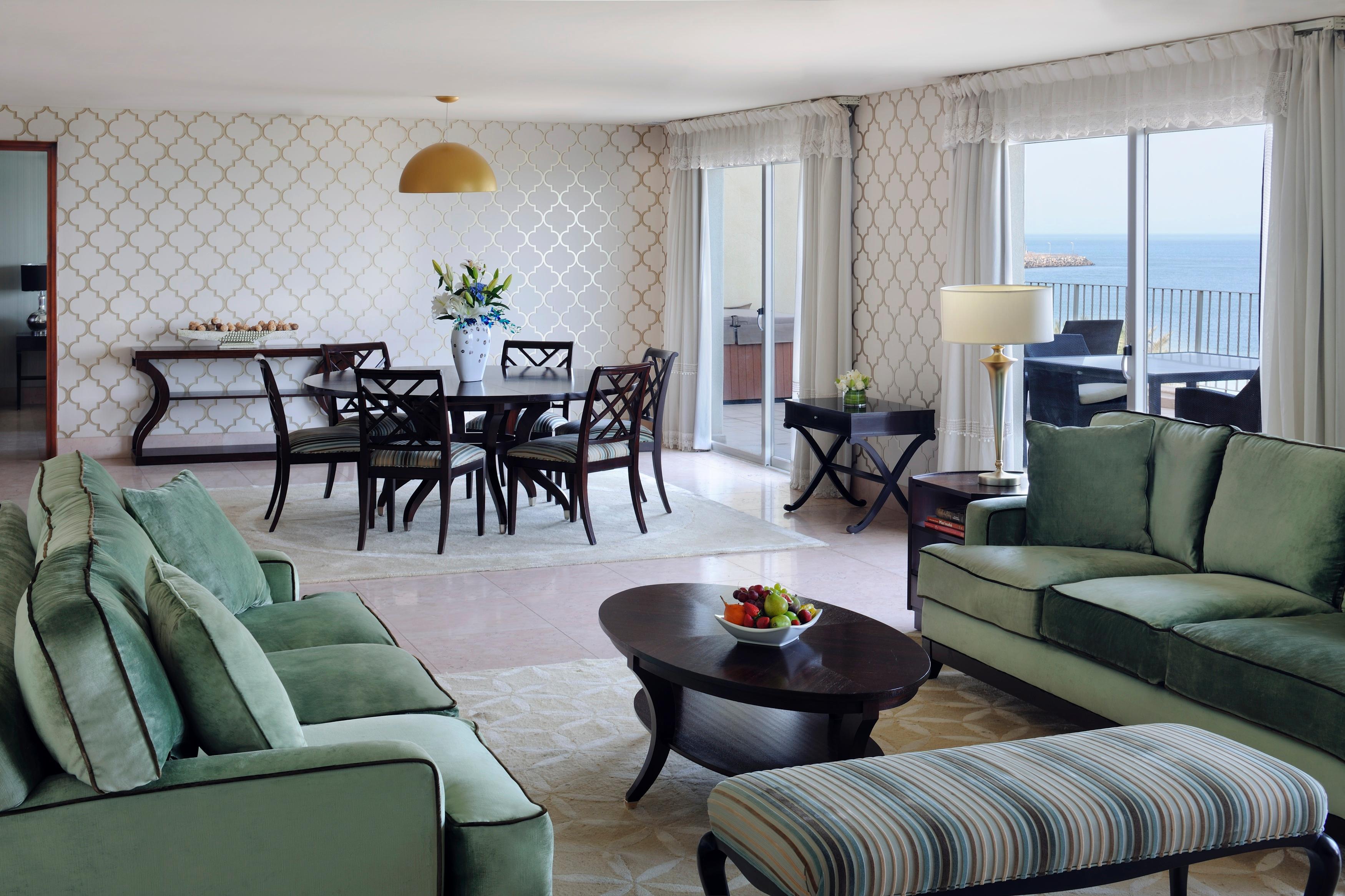 Mövenpick Hotel&Resort Al Bida'a Salmiya Kültér fotó A living room at the Atlantis Resort